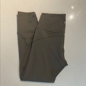 Lululemon leggings